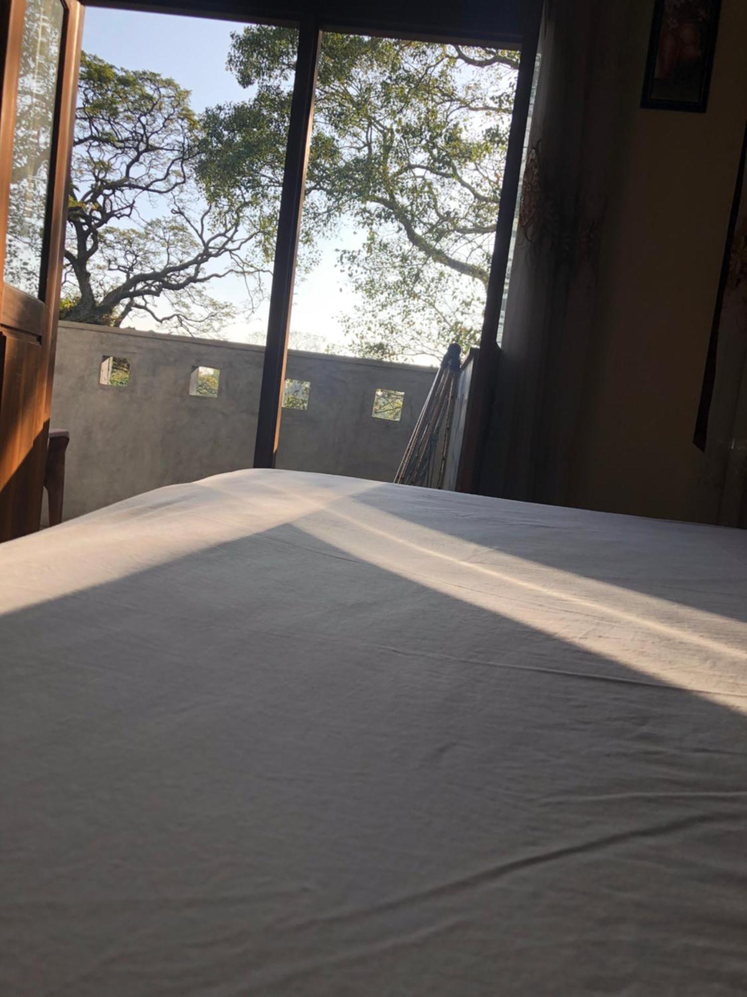 senarathna guest house Weligama Luaran gambar