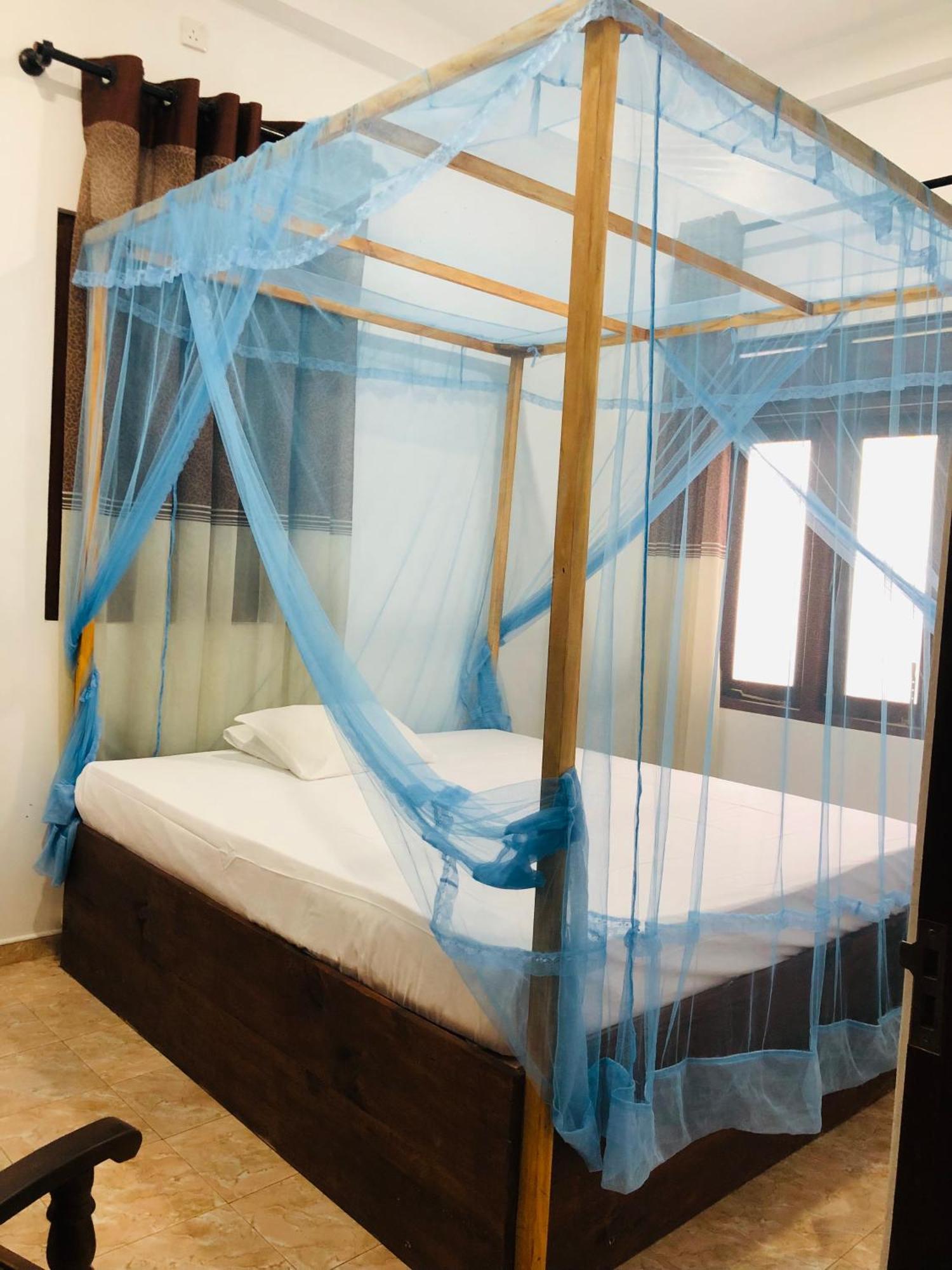 senarathna guest house Weligama Luaran gambar