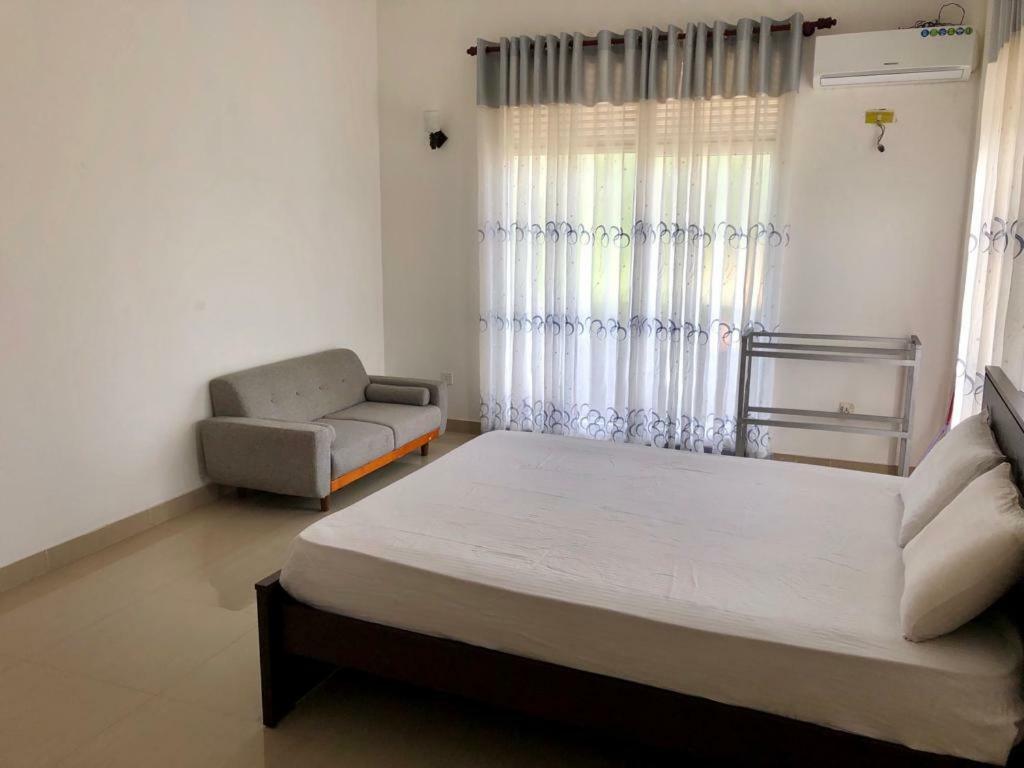 senarathna guest house Weligama Luaran gambar